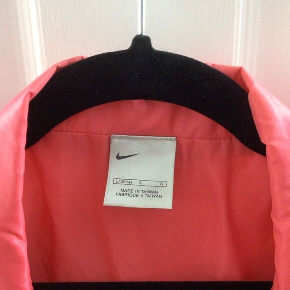 Women’s Nike Pinkish‎ Red Vintage Windbreaker Jacket Size Large - Picture 6 of 8